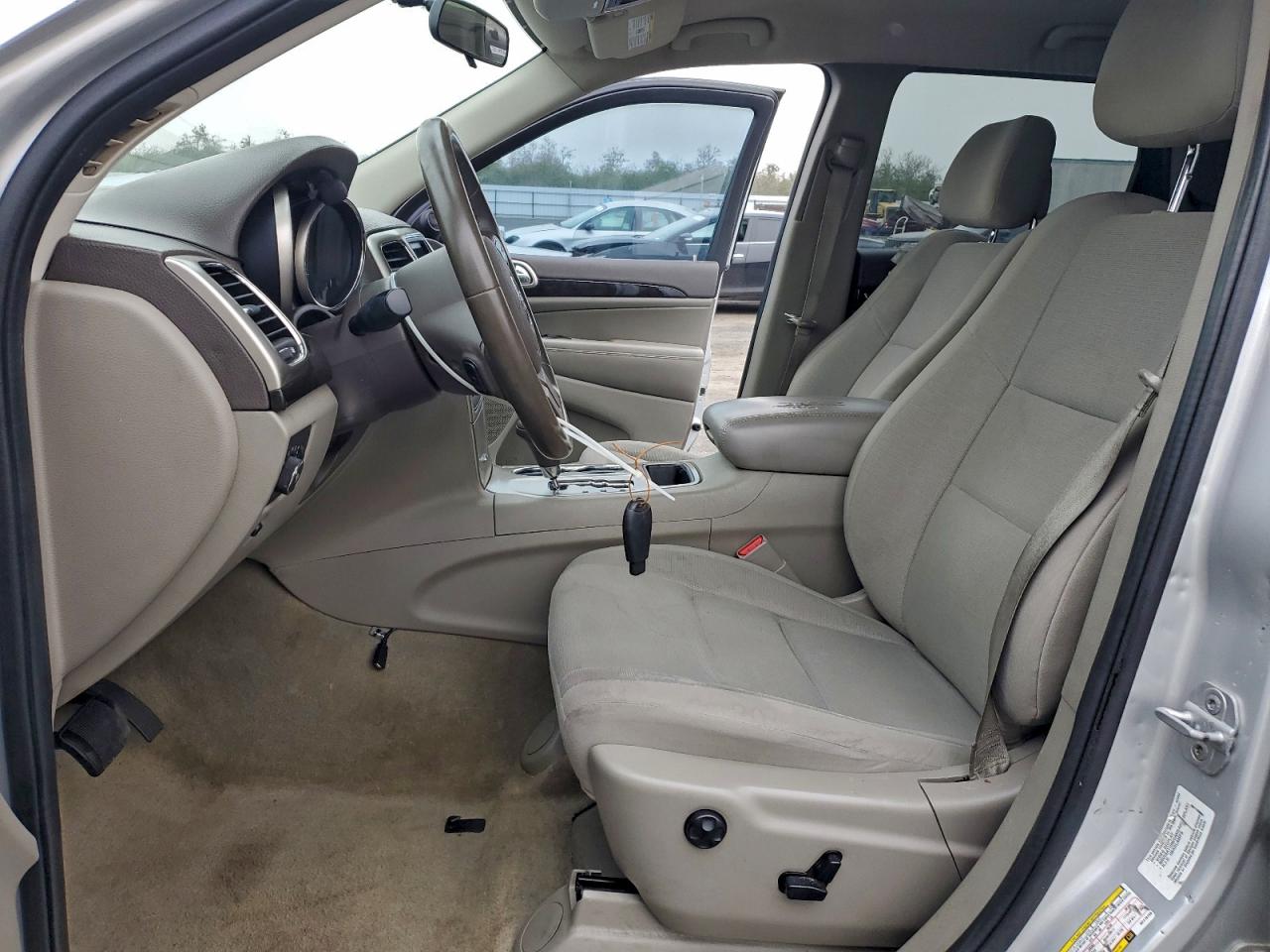 JEEP GRAND CHEROKEE LAREDO