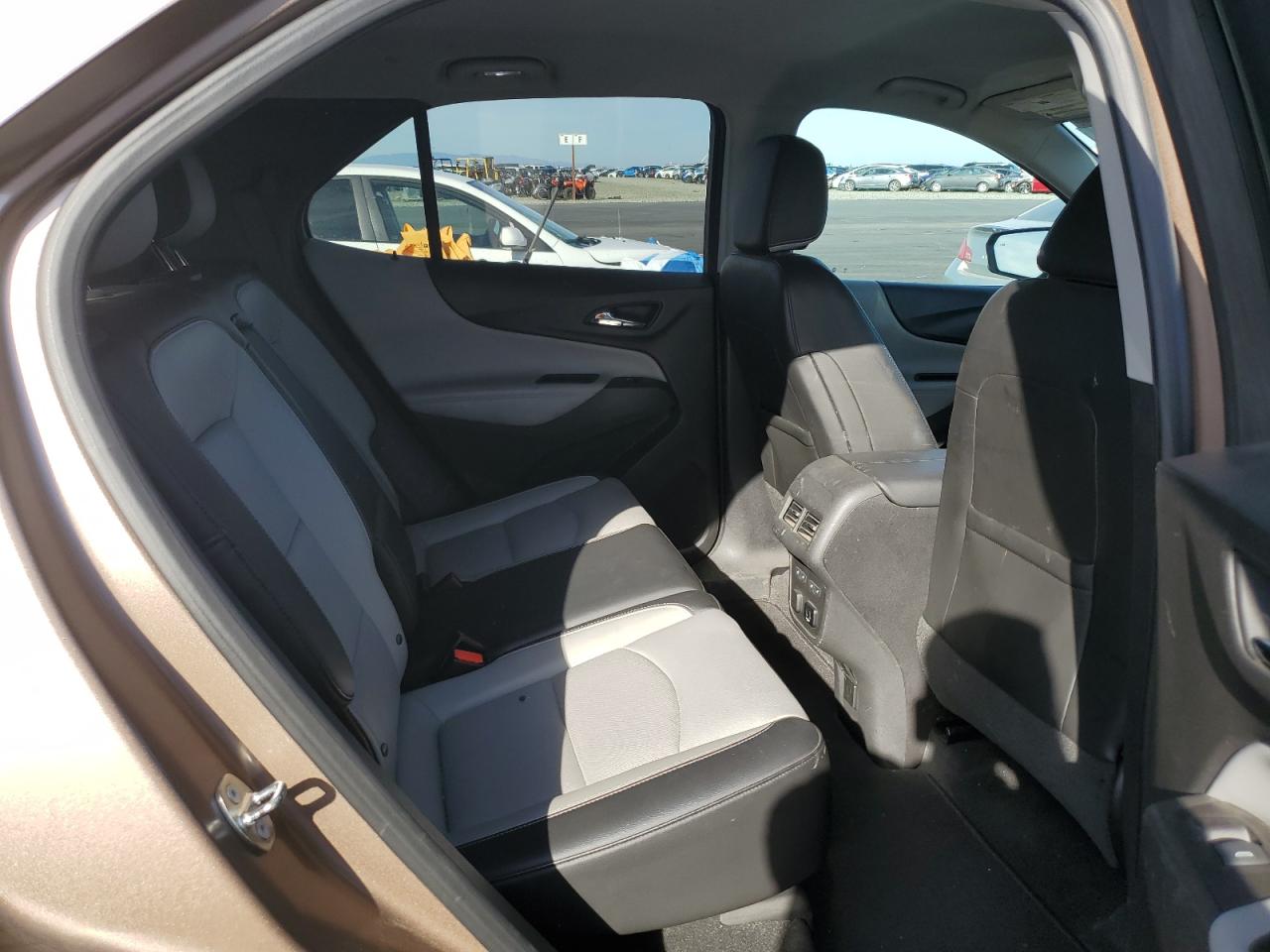 CHEVROLET EQUINOX PREMIER