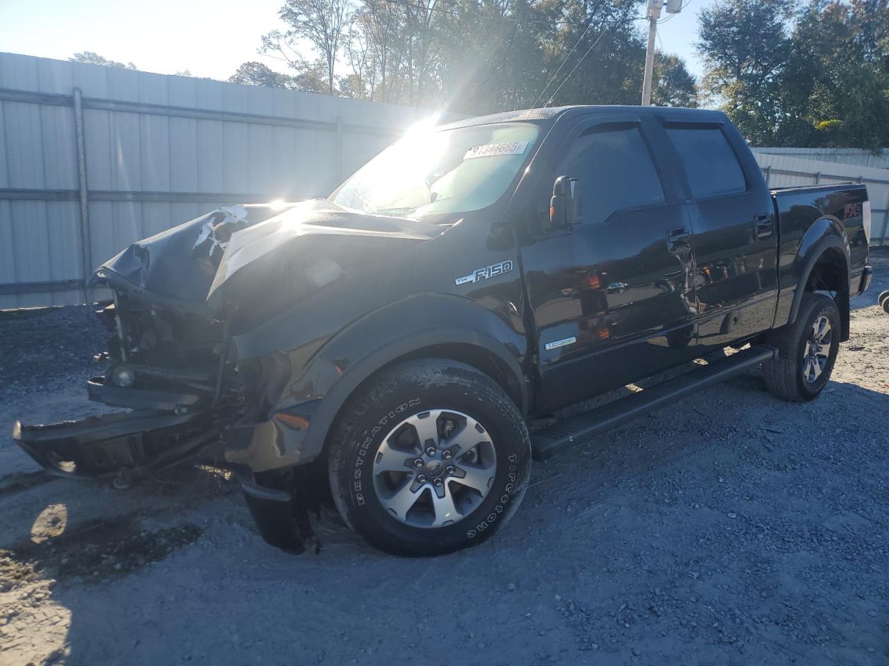 FORD F-150 SUPERCREW