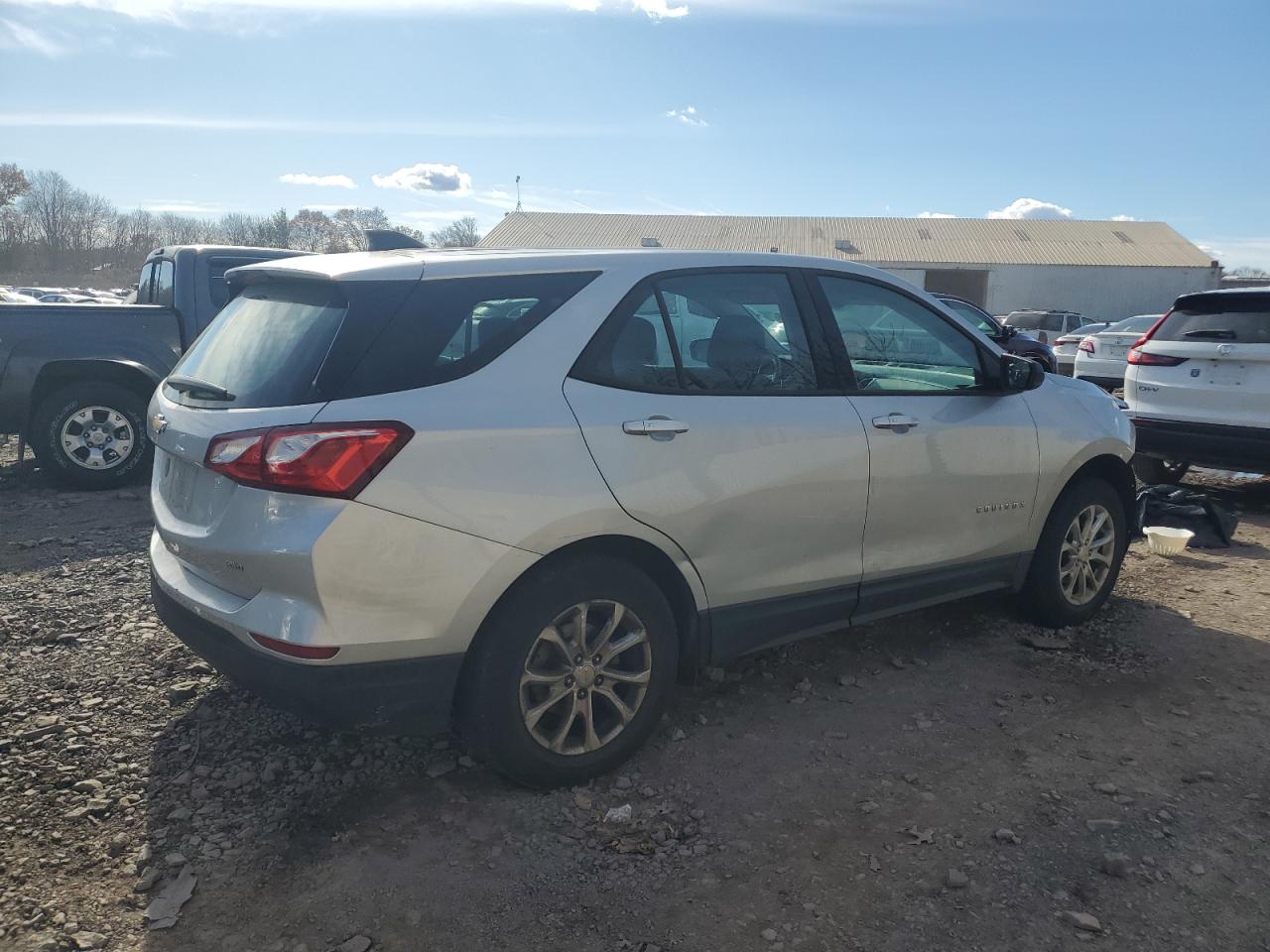 CHEVROLET EQUINOX LS