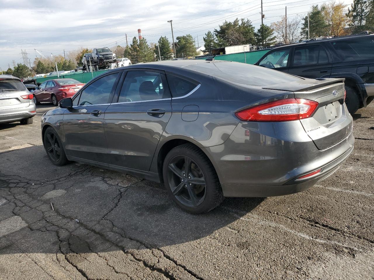 FORD FUSION SE