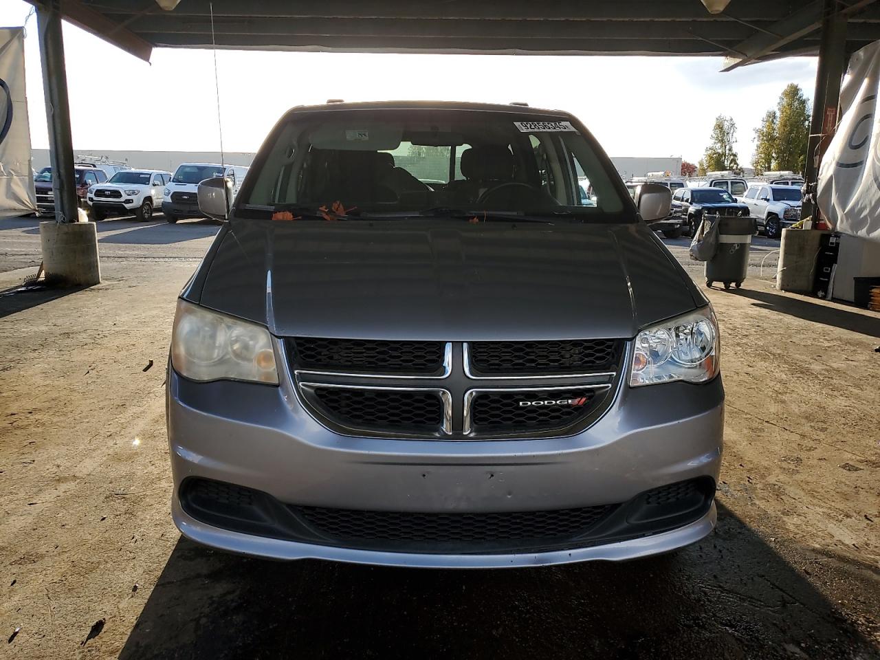 DODGE GRAND CARAVAN SXT