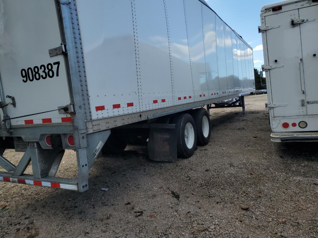 Lot #3297111499 2024 VANGUARD TRAILER