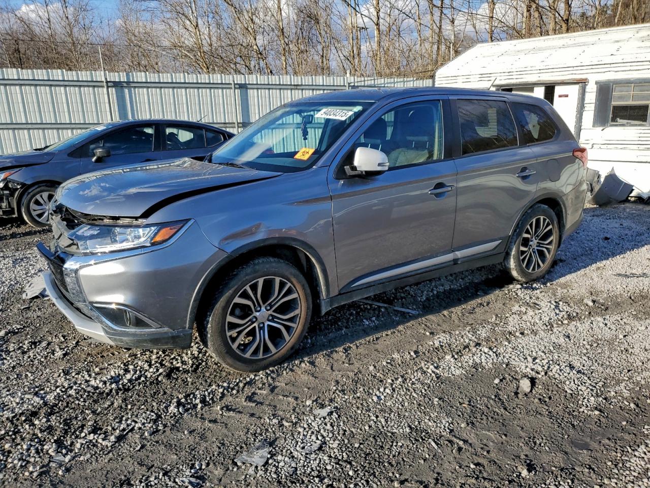 Lot #3301795339 2016 MITSUBISHI OUTLANDER