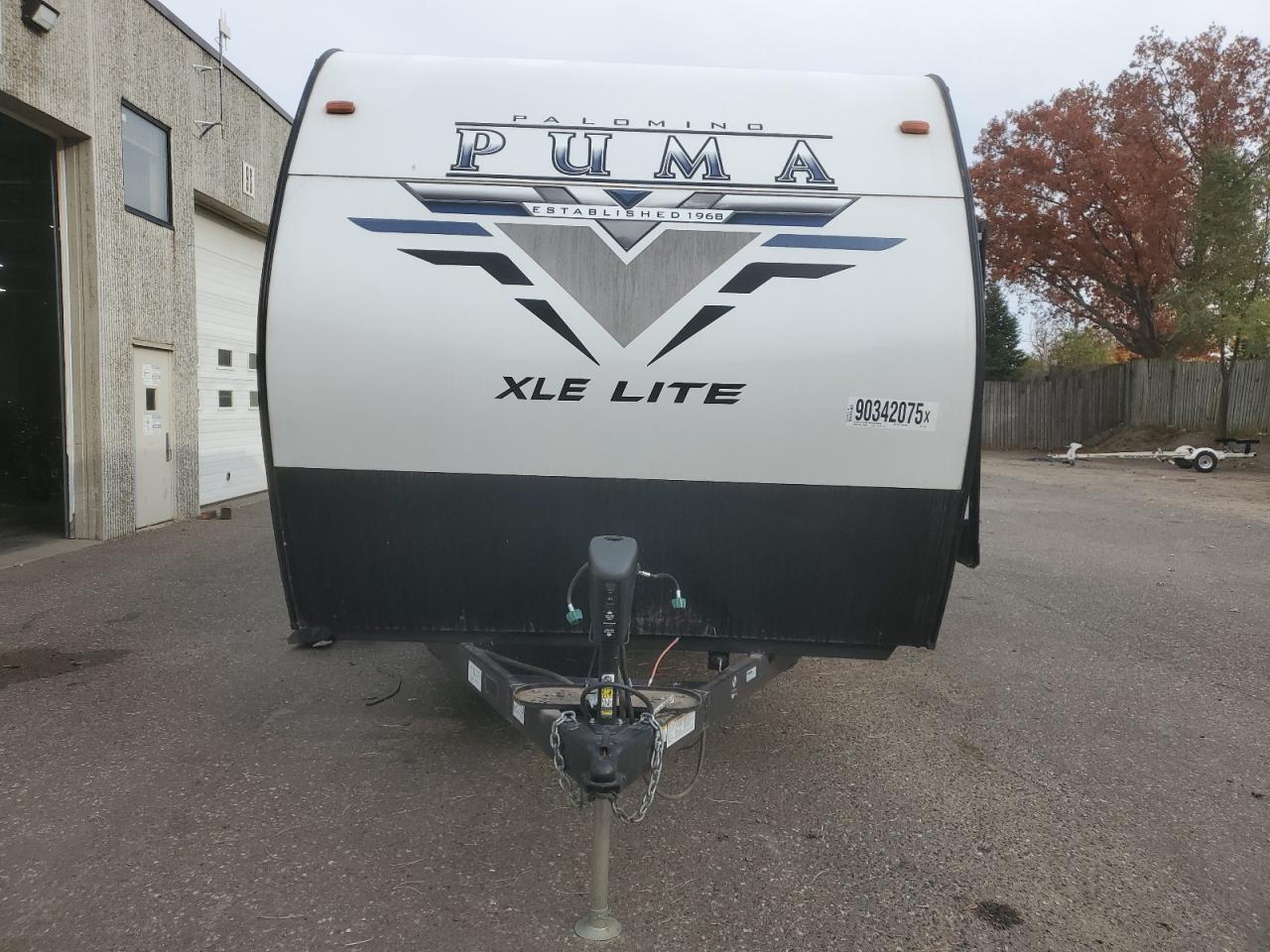 Lot #3283989798 2021 PALOMINO BY FOREST R PUMA XLE LITE SERIES