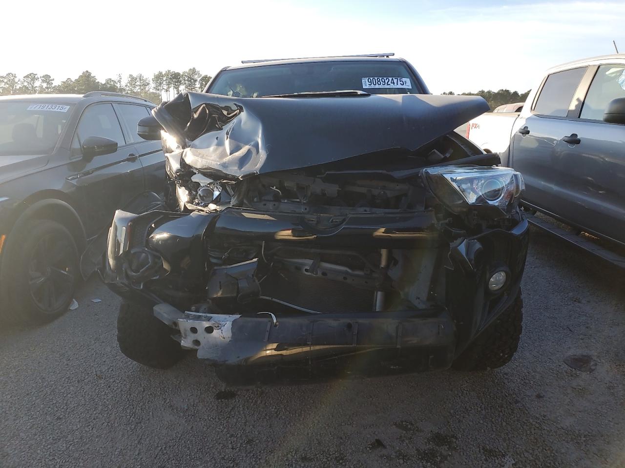 TOYOTA 4RUNNER SR5/SR5 PREMIUM