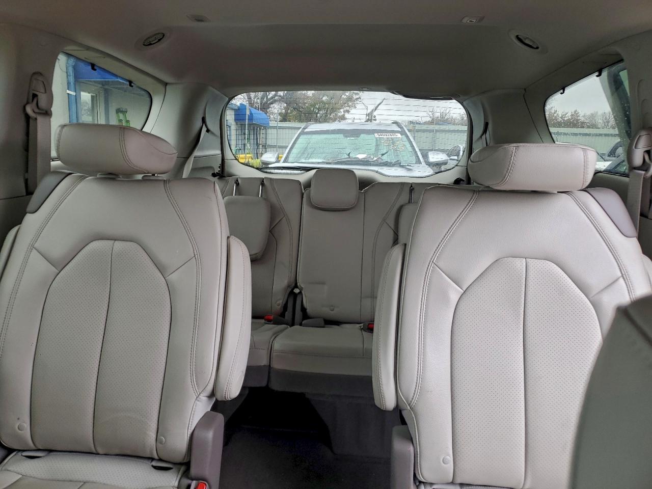 CHRYSLER PACIFICA TOURING L PLUS