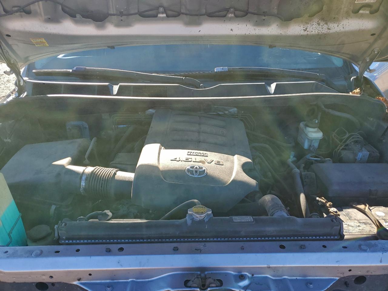 TOYOTA TUNDRA DOUBLE CAB SR5