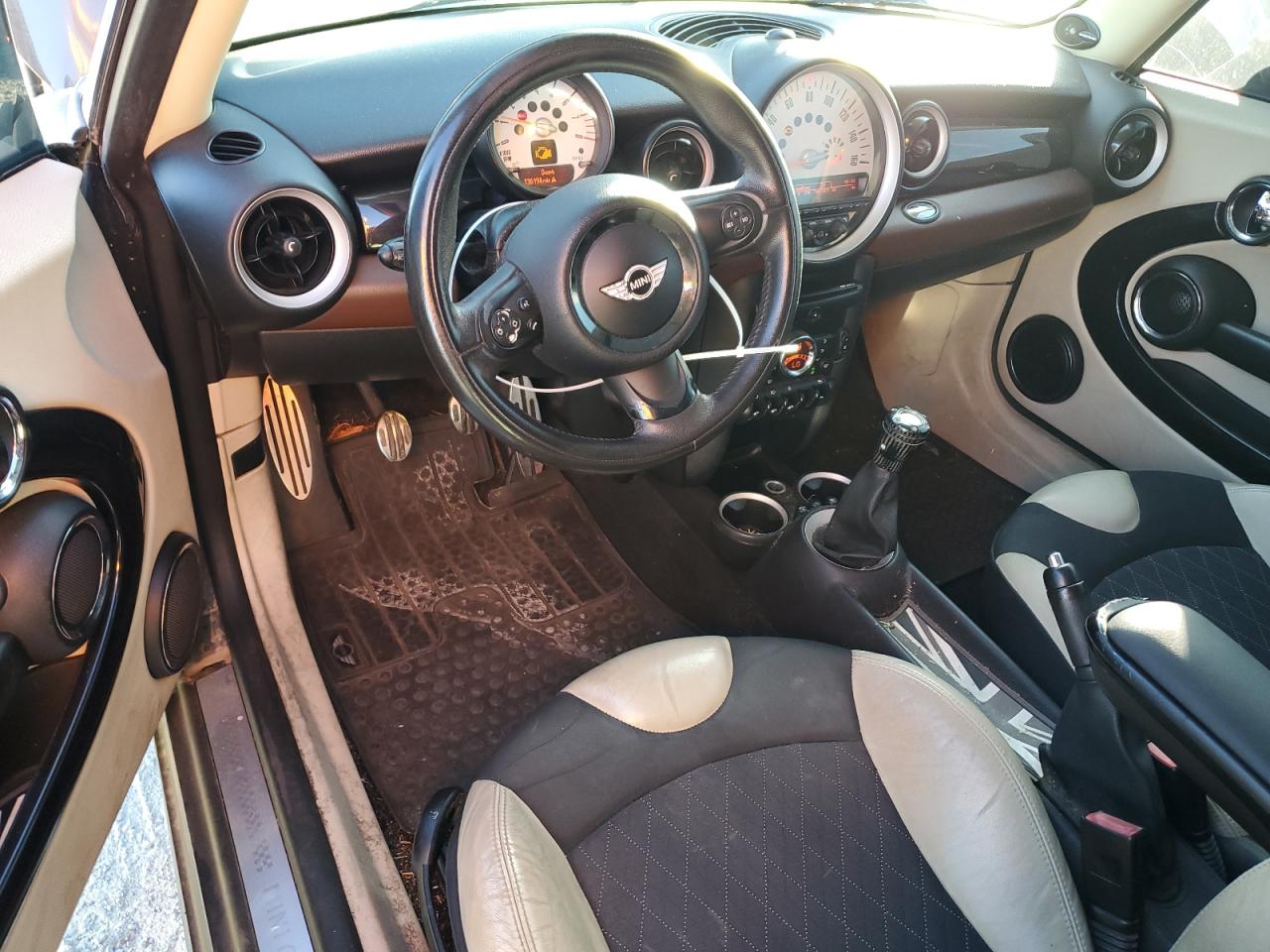 MINI COOPER S CLUBMAN