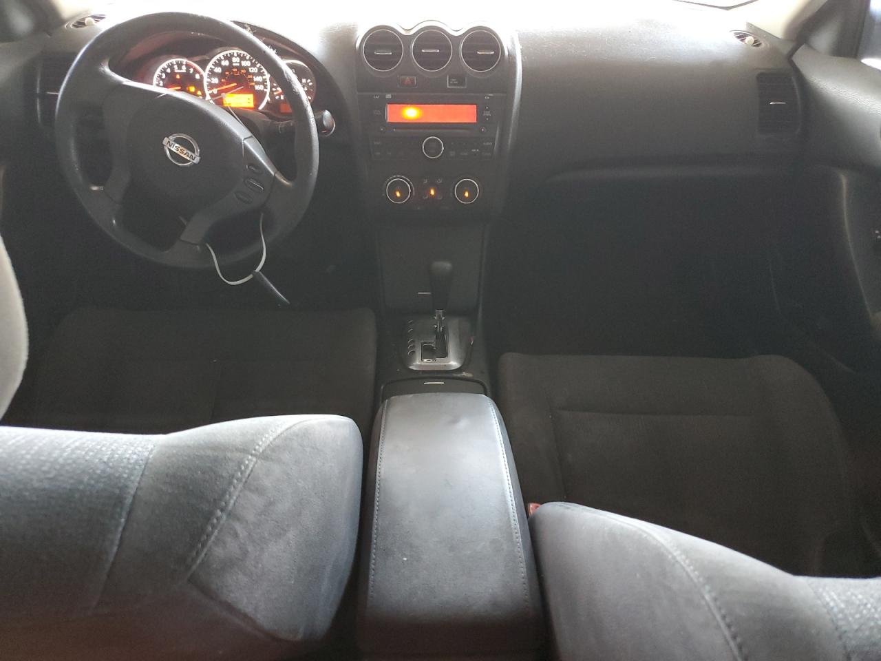 NISSAN ALTIMA BASE