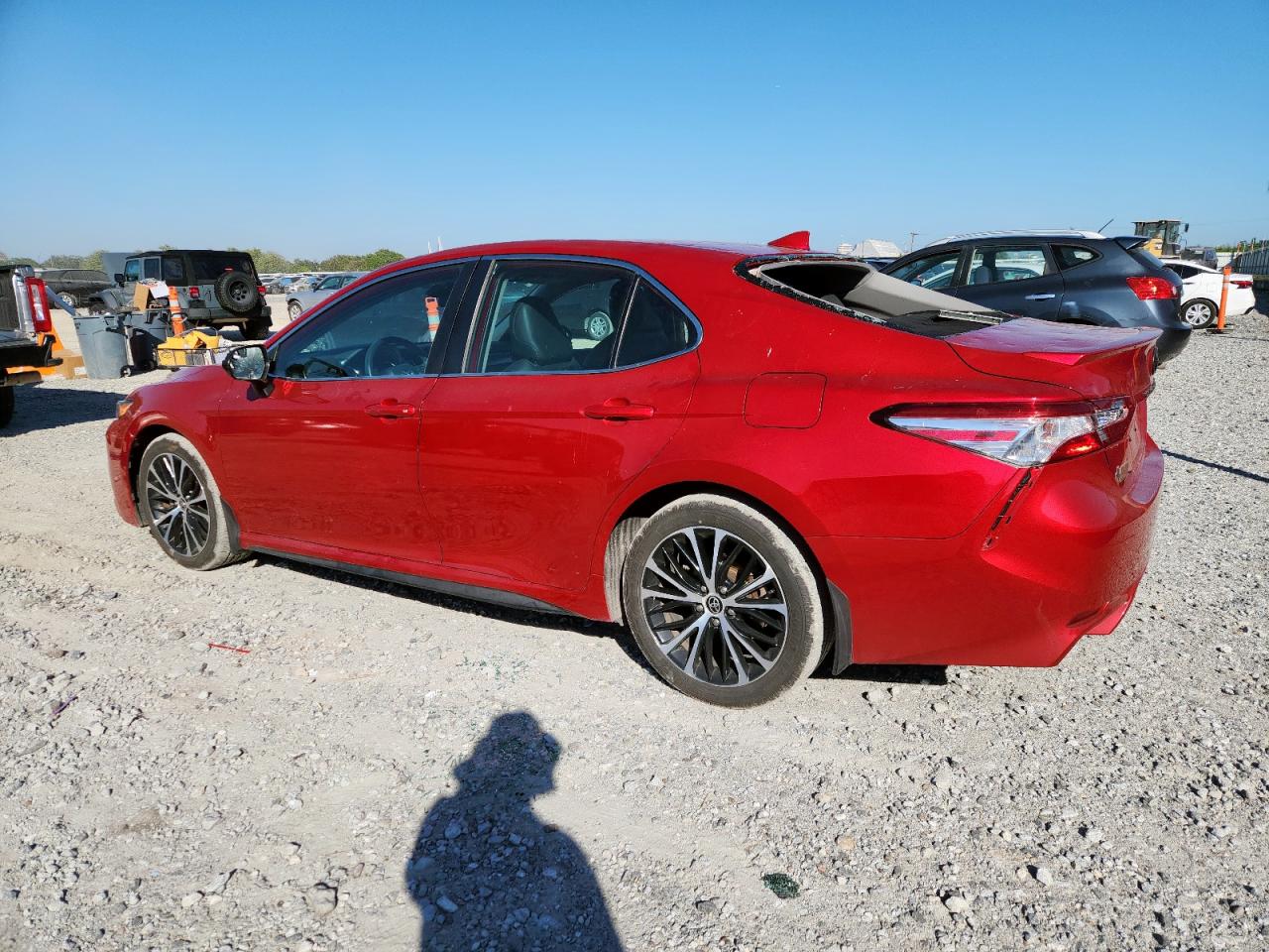 TOYOTA CAMRY SE