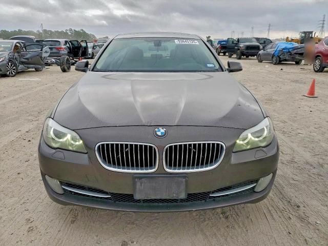 2013 BMW 535 XI #3297858774