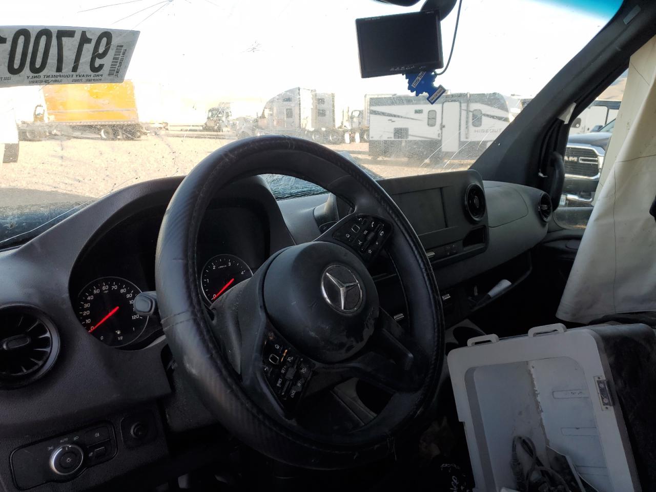 MERCEDES-BENZ SPRINTER 3500