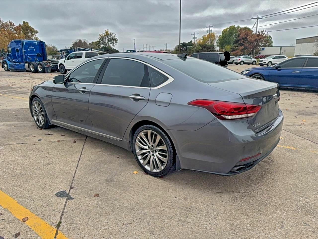 HYUNDAI GENESIS 5.0L