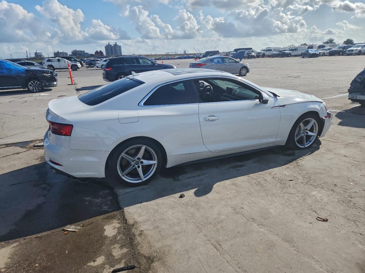 AUDI A5 PREMIUM S LINE