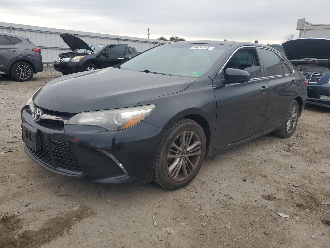 Lot #3301847409 2015 TOYOTA CAMRY LE