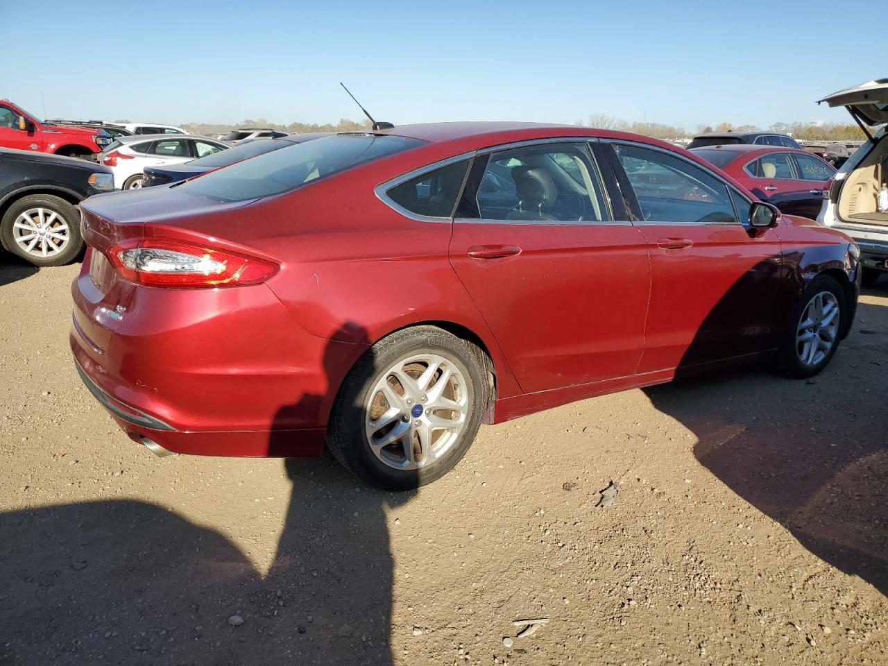 FORD FUSION SE