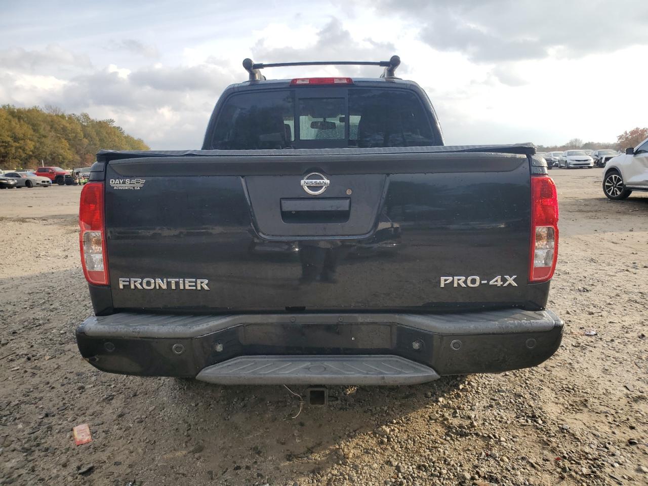 NISSAN FRONTIER S