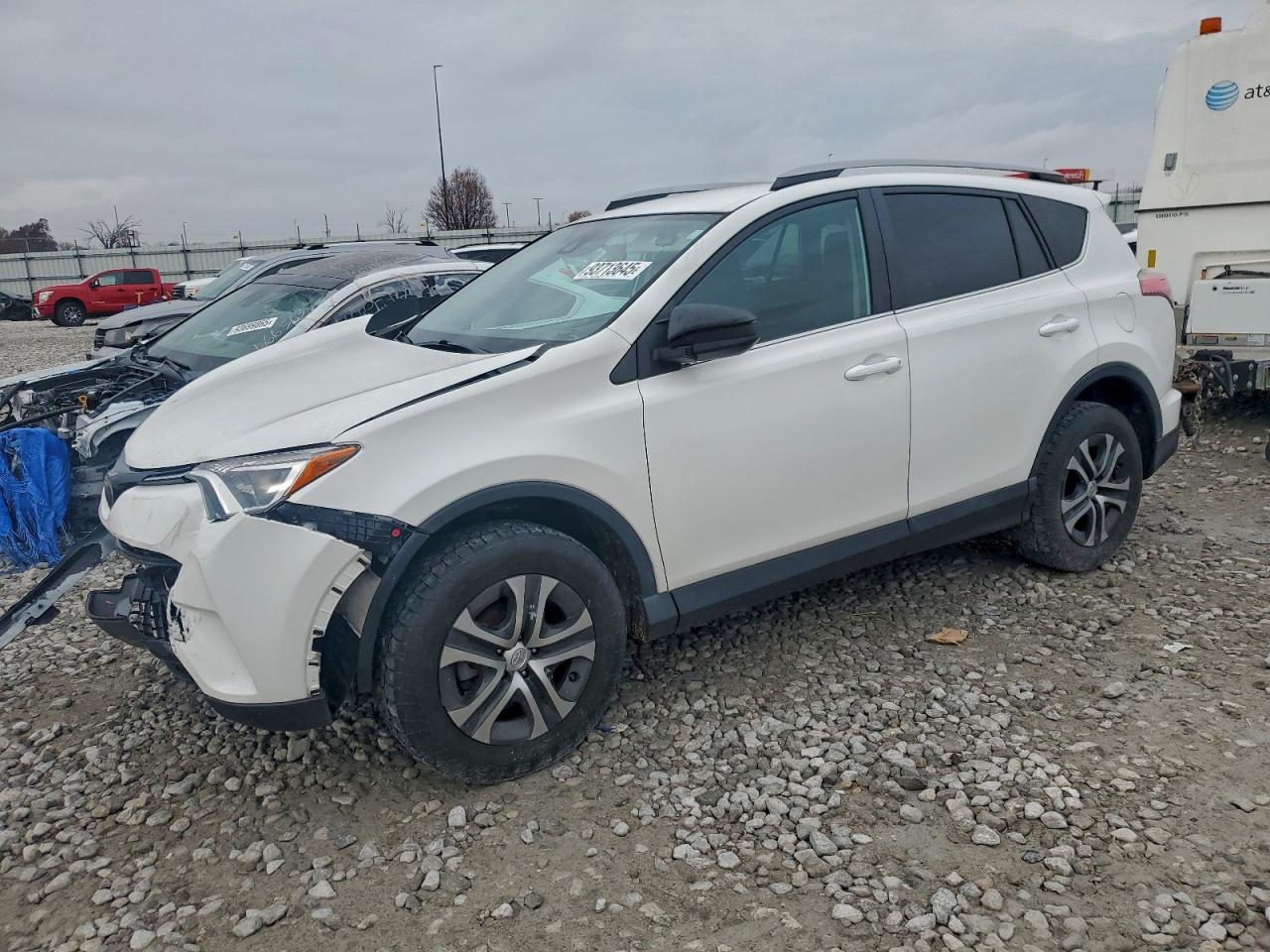 TOYOTA RAV4 LE