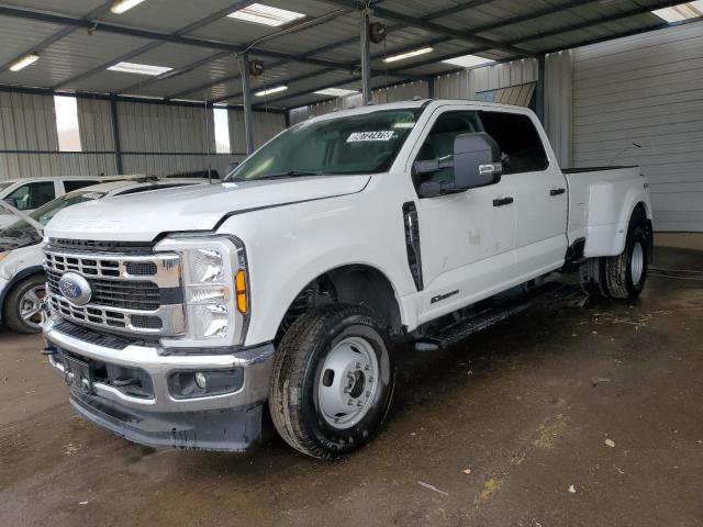 Global Auto Auctions: 2024 FORD F350