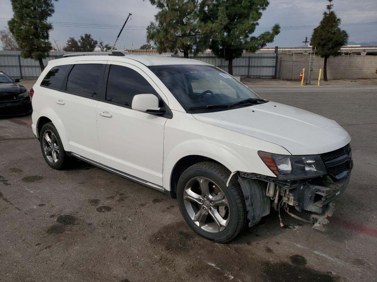 DODGE JOURNEY CROSSROAD