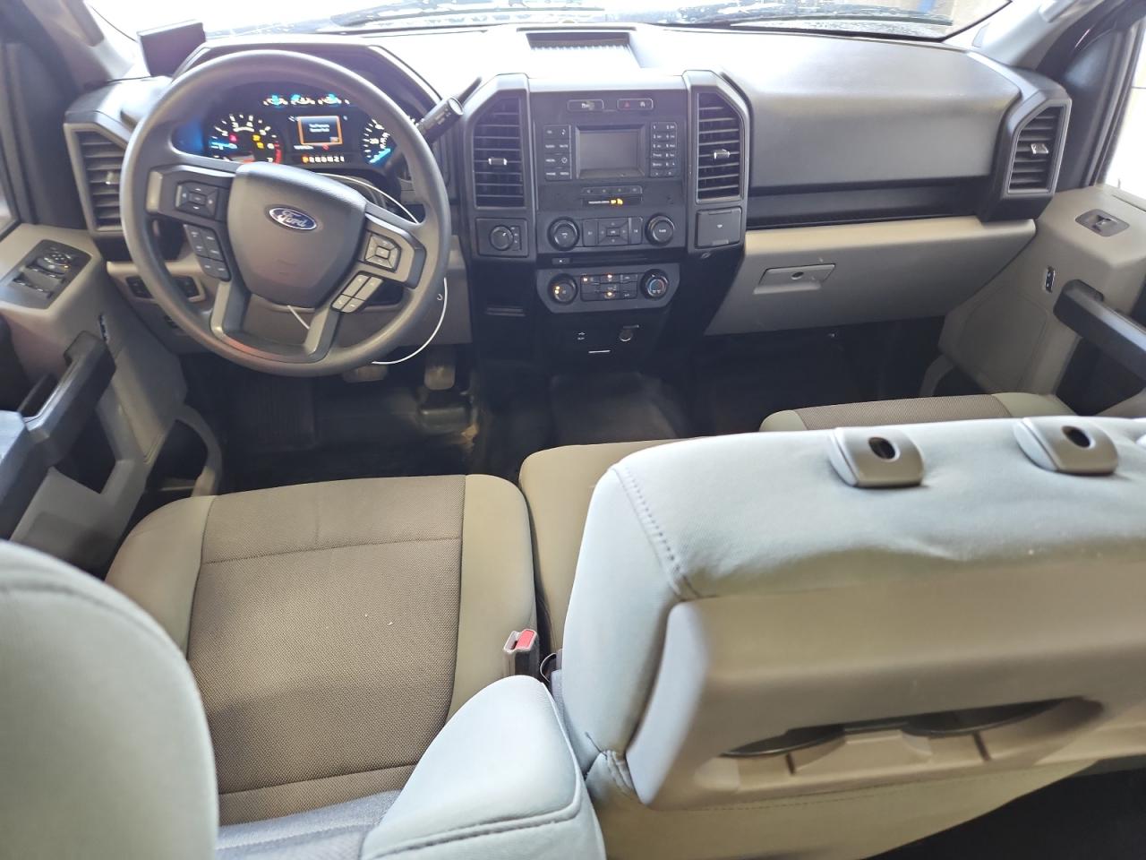 FORD F-150 SUPER CAB