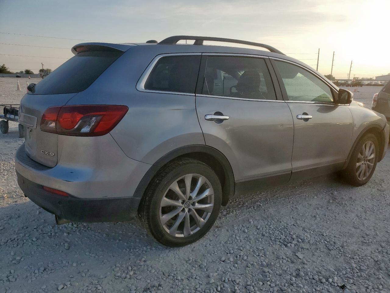 MAZDA CX-9 GRAND TOURING