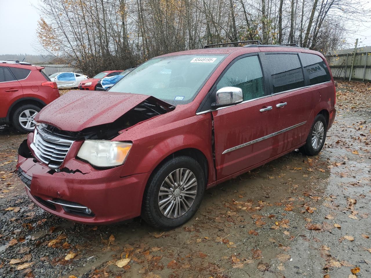 CHRYSLER TOWN & COUNTRY TOURING L