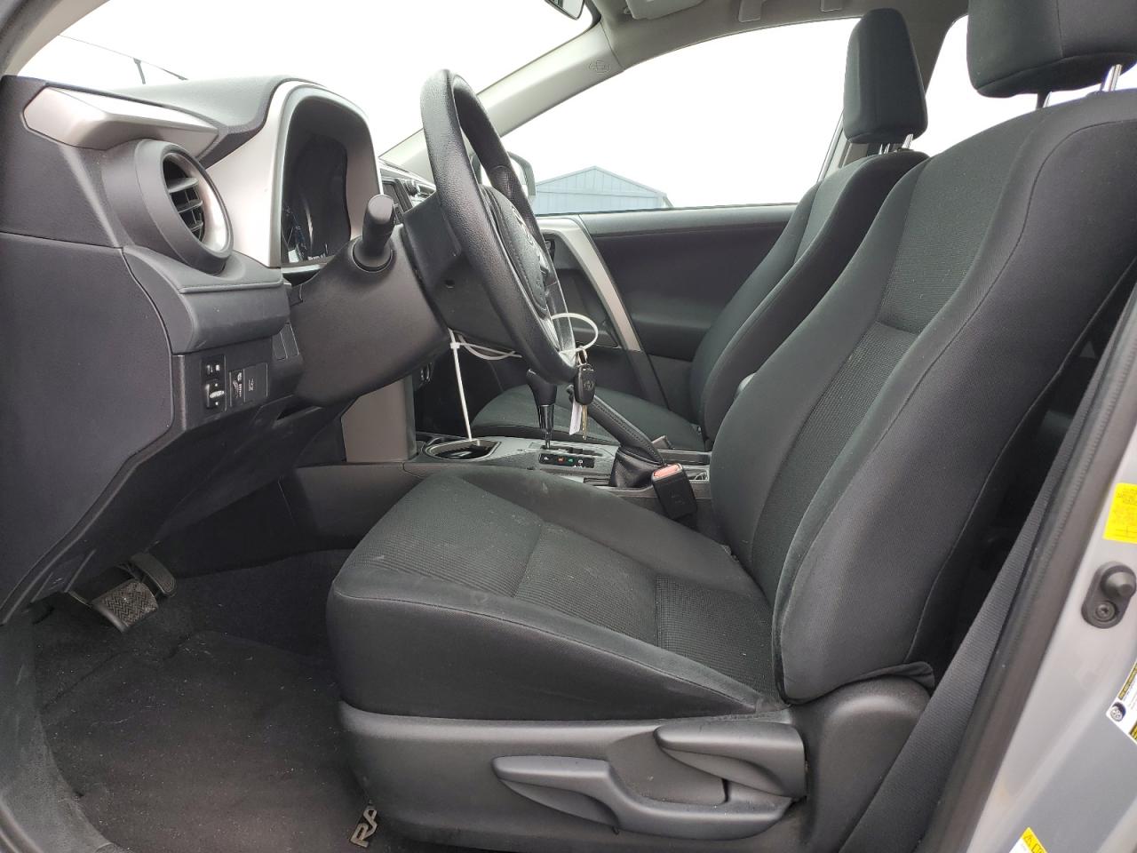 Lot #3303033608 2017 TOYOTA RAV4 LE