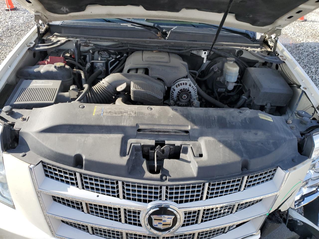 CADILLAC ESCALADE ESV PLATINUM