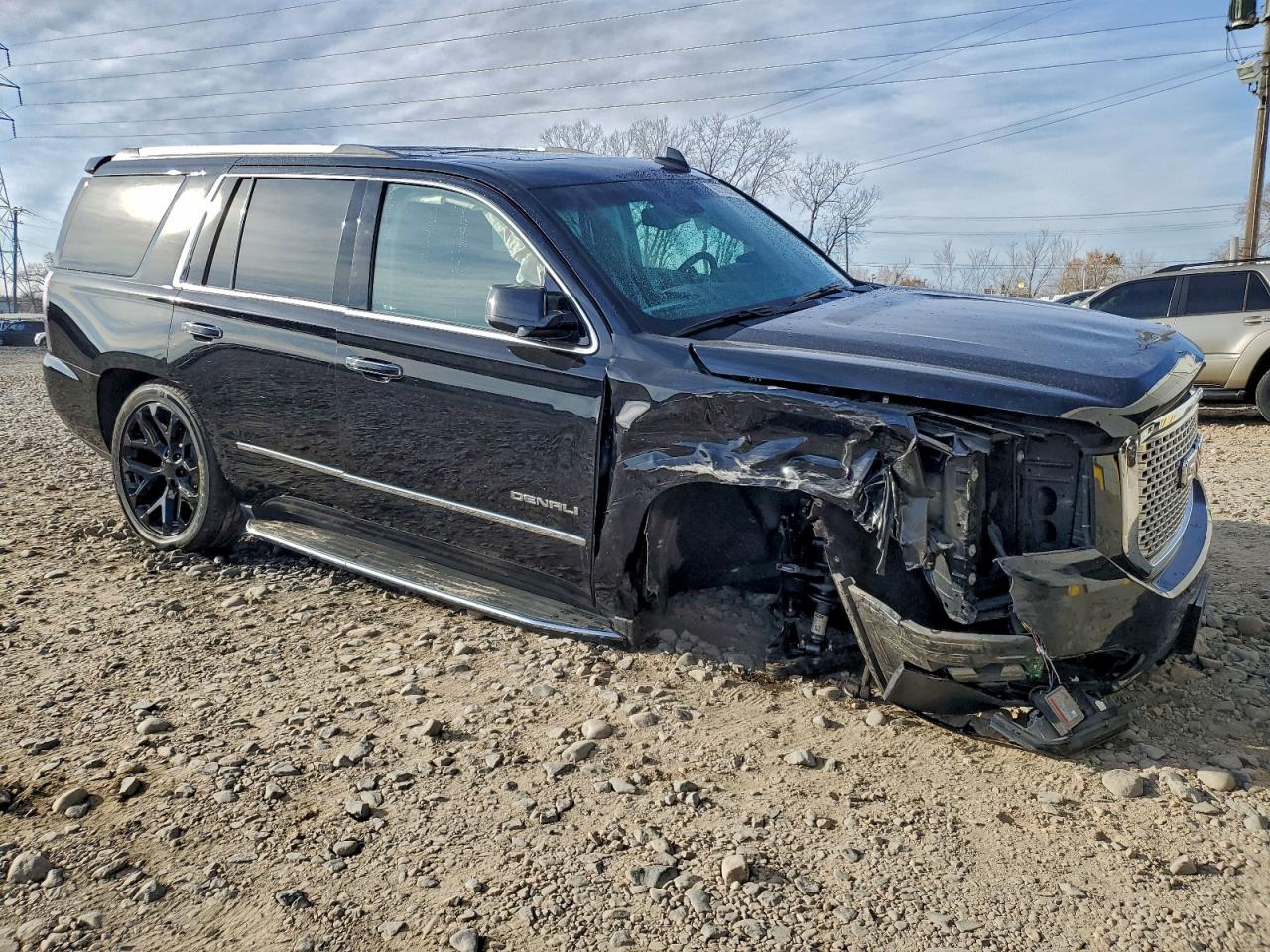 GMC YUKON DENALI