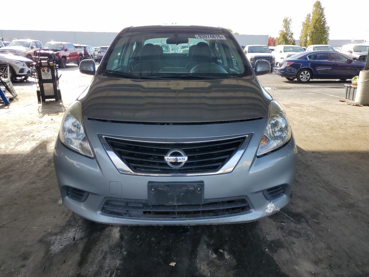 NISSAN VERSA S