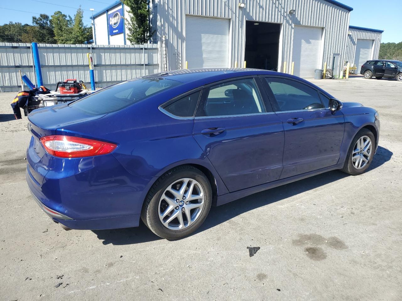 FORD FUSION SE