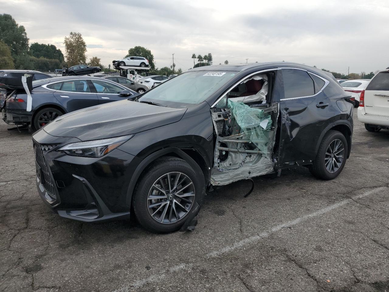 LEXUS NX 350H BASE