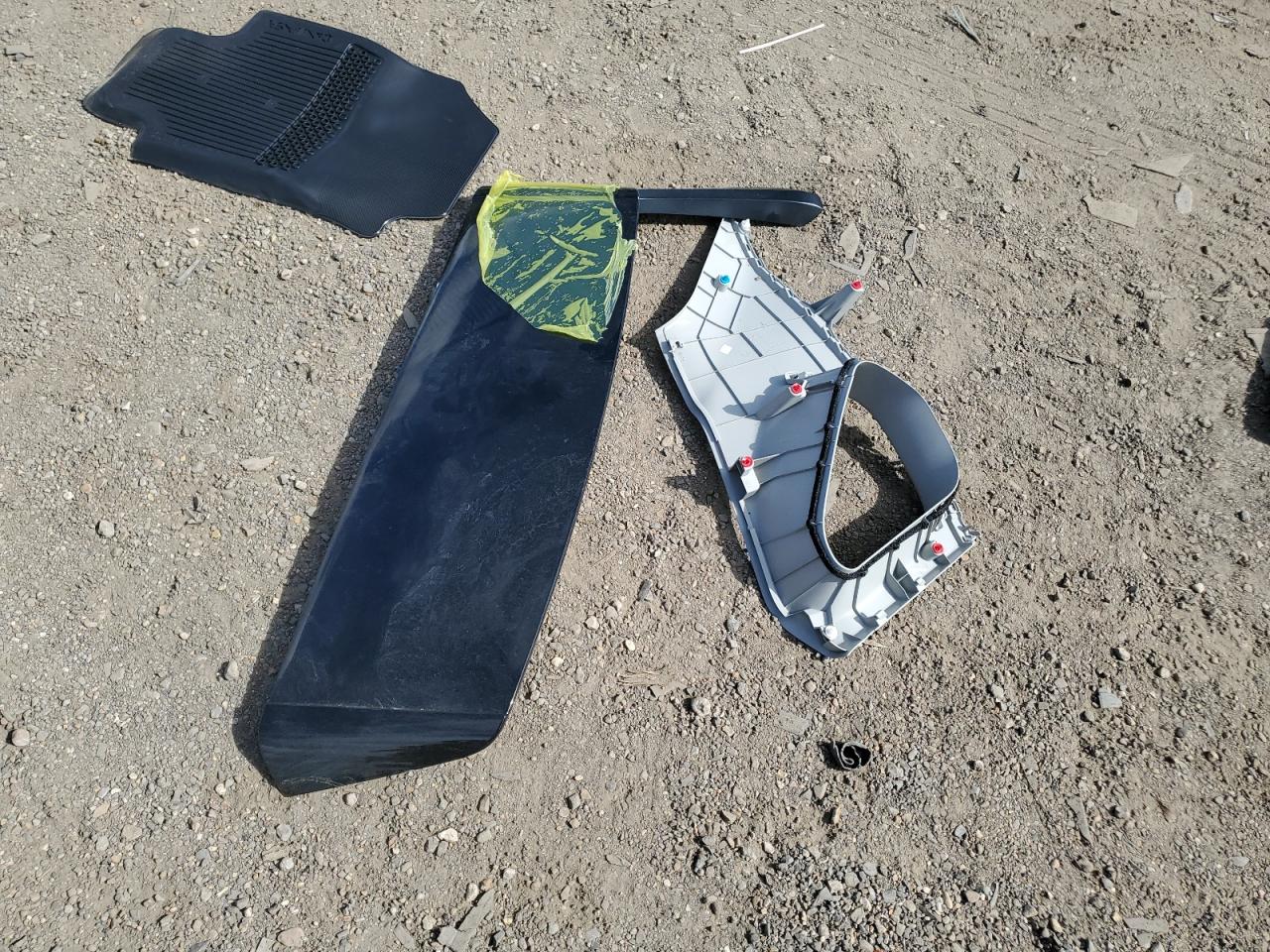 TOYOTA RAV4 XLE PREMIUM