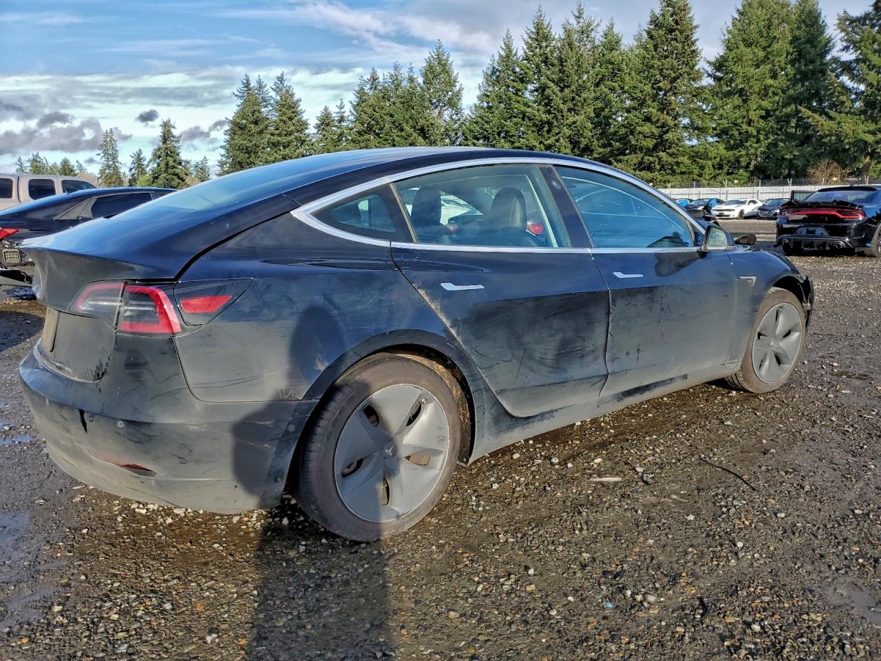 Lot #3316081259 2019 TESLA MODEL 3