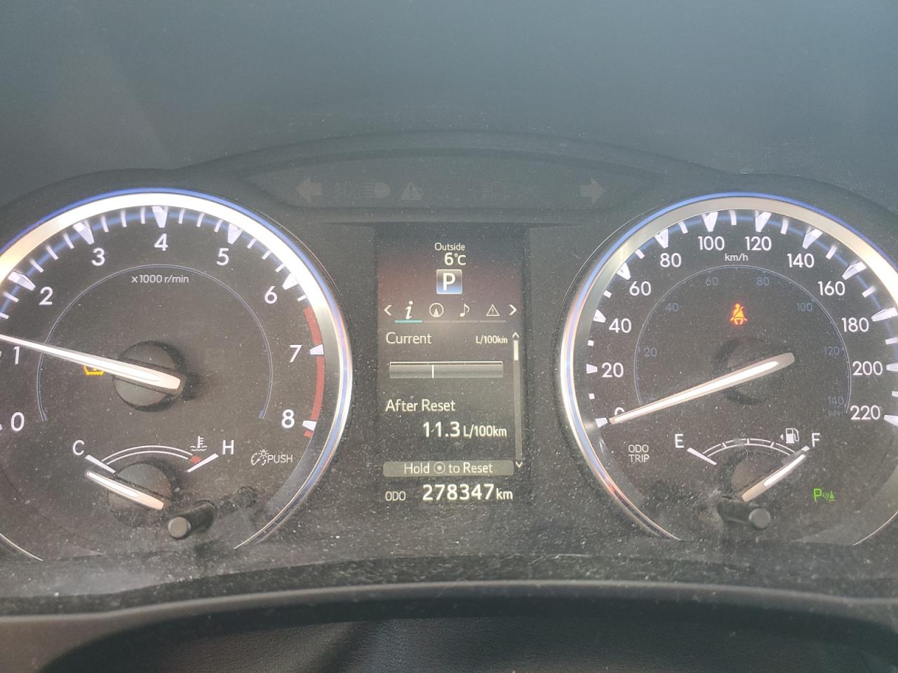 TOYOTA HIGHLANDER LIMITED