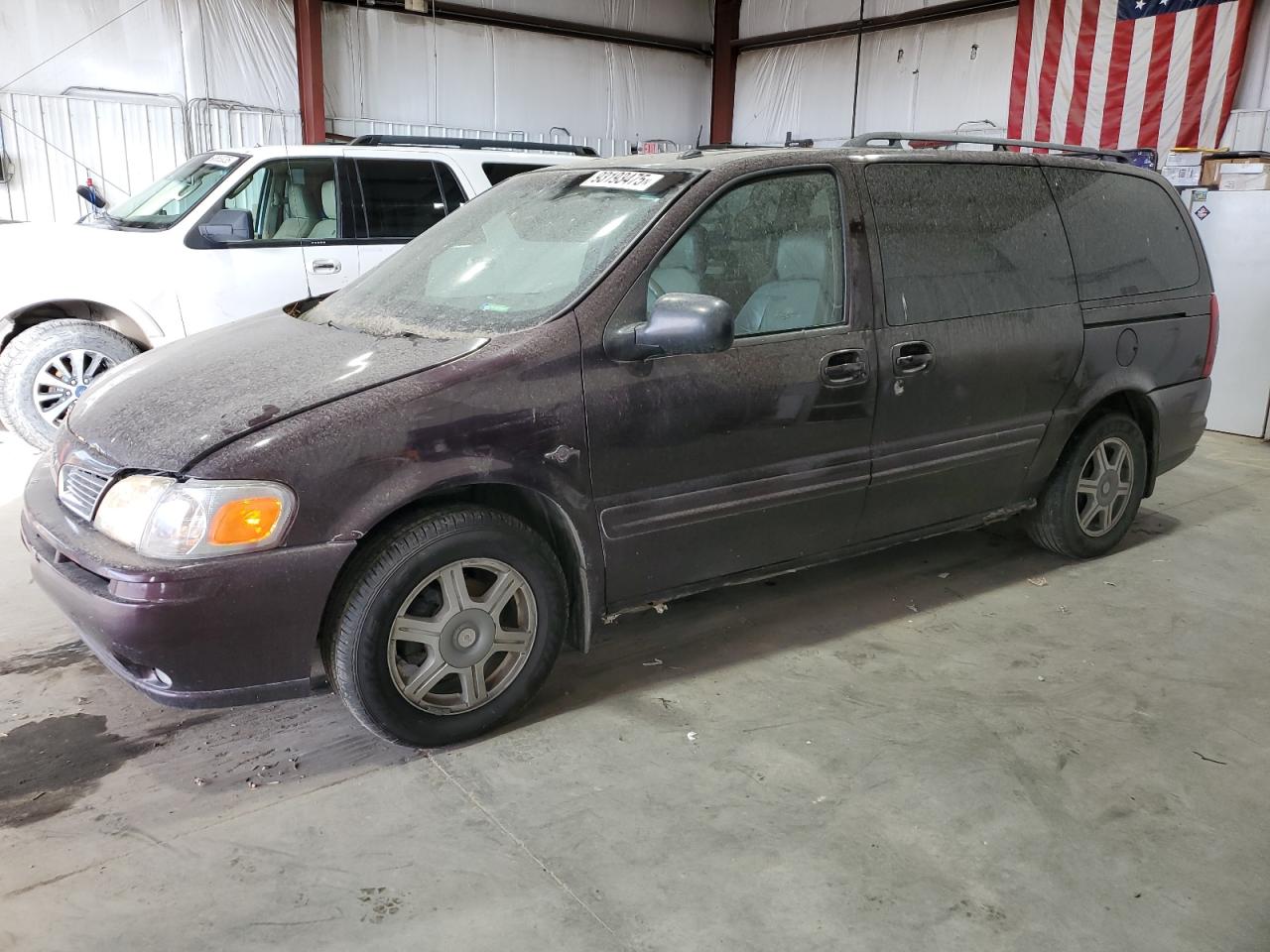 Lot #3291401131 2004 OLDSMOBILE SILHOUETTE