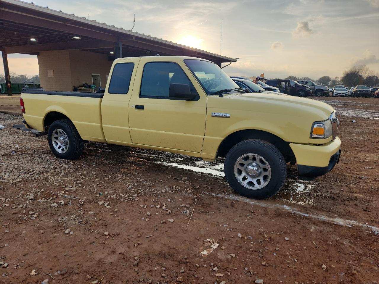 FORD RANGER SUPER CAB