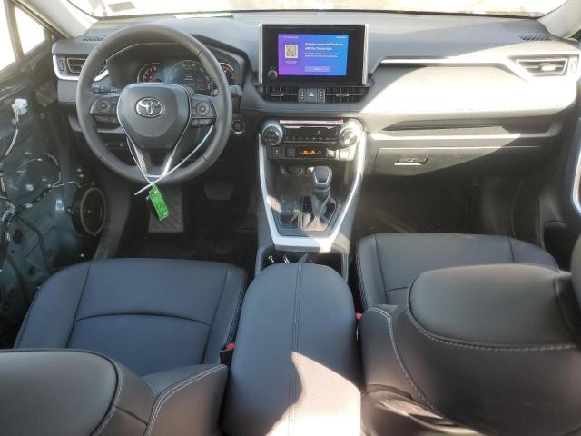 2025 TOYOTA RAV4 XLE P #3297975803