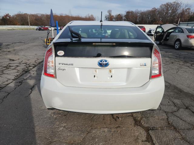 2014 TOYOTA PRIUS #3293500433