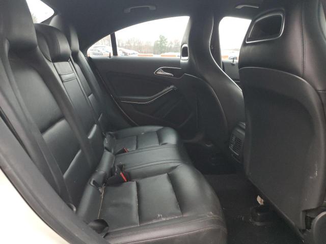 2015 MERCEDES-BENZ CLA 250 4M #3304588436
