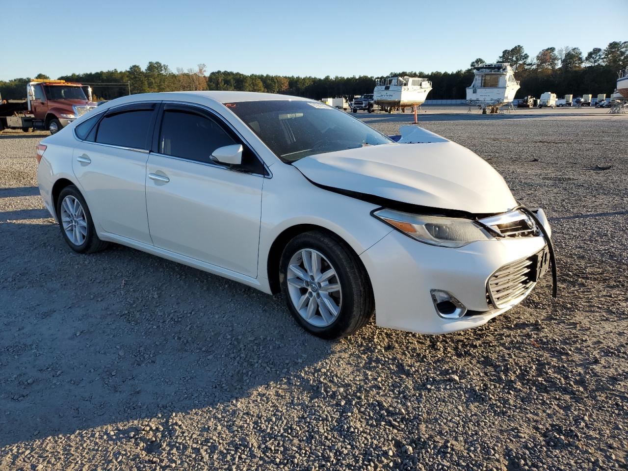 TOYOTA AVALON XLE