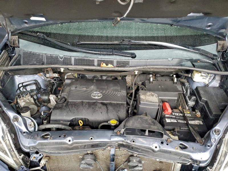 2015 TOYOTA SIENNA XLE #3301986504