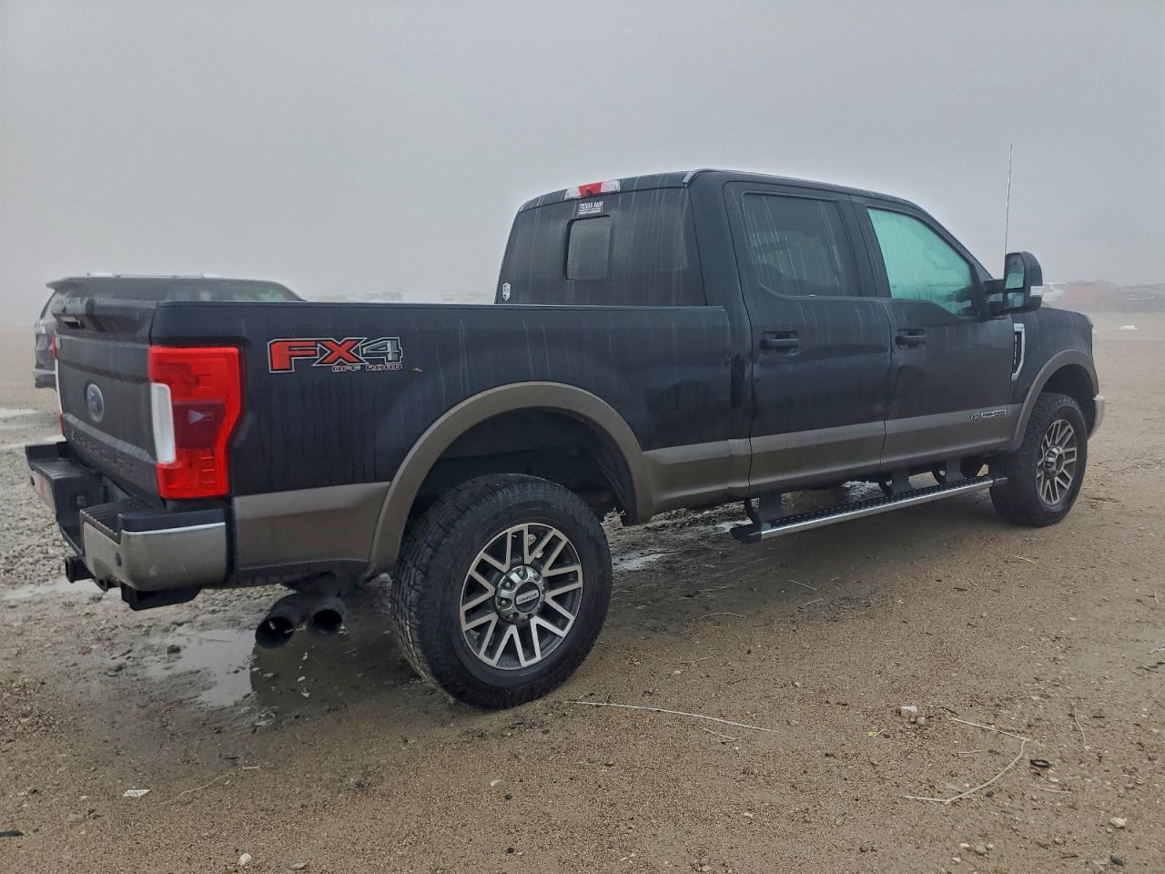 FORD F-250 SUPER DUTY