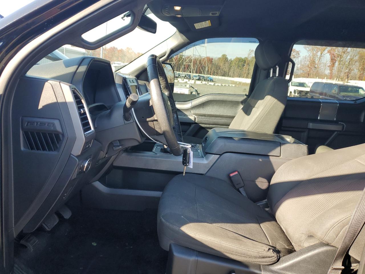 FORD F-150 SUPERCREW