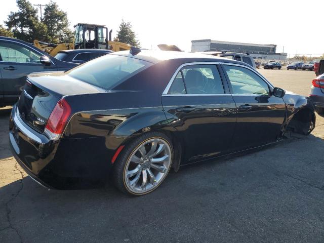 2017 CHRYSLER 300 LIMITE - 2C3CCAAG7HH593812