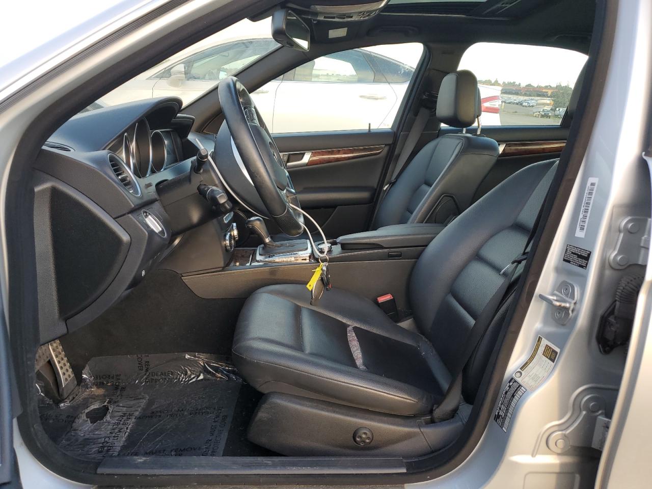 MERCEDES-BENZ C-CLASS 250