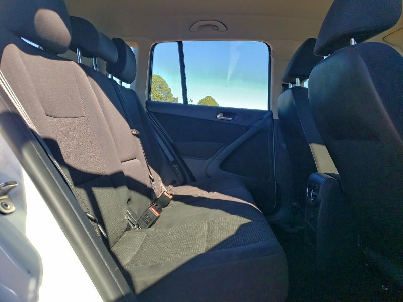 2014 VOLKSWAGEN TIGUAN S #3302937628