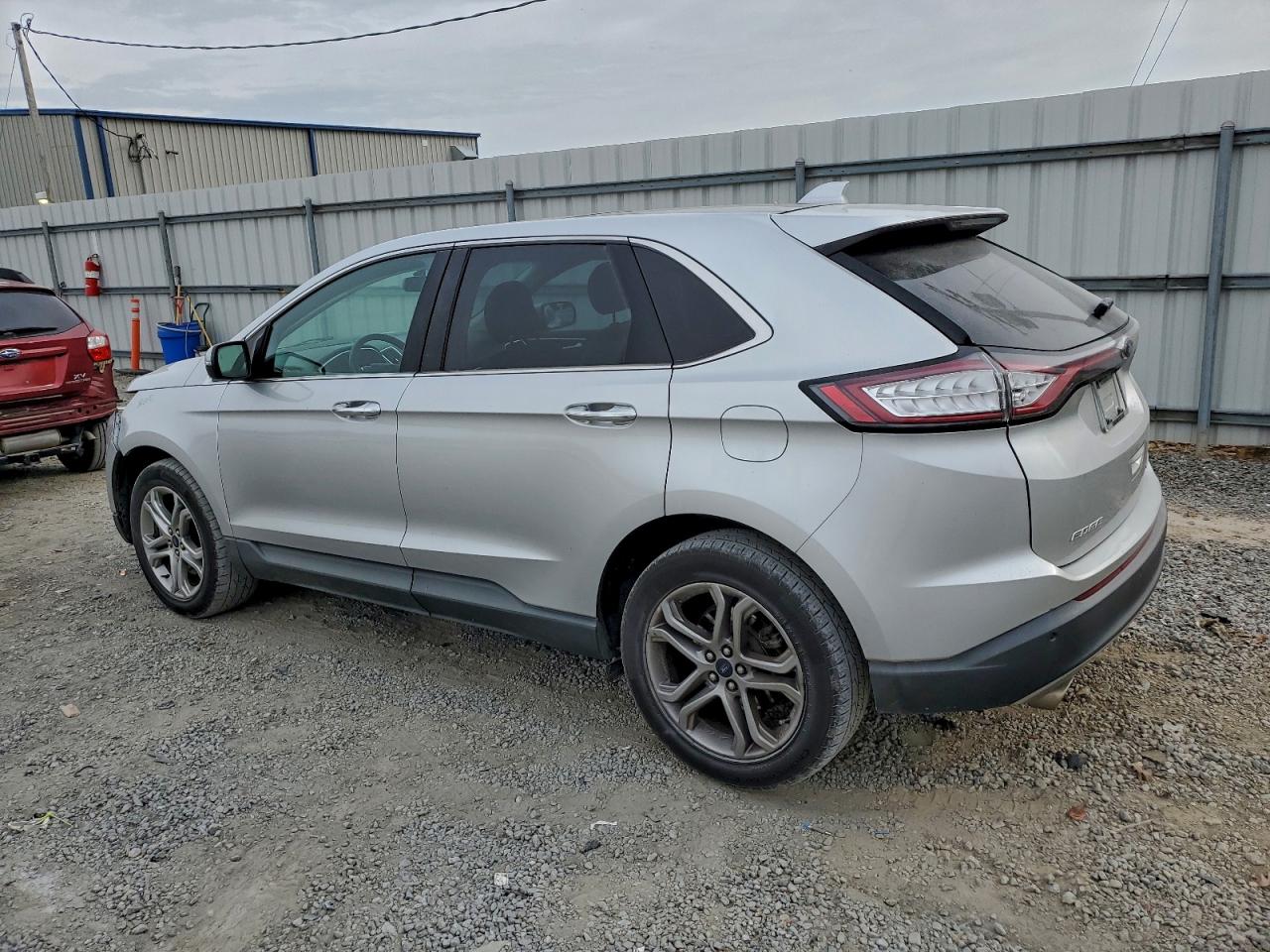 FORD EDGE TITANIUM